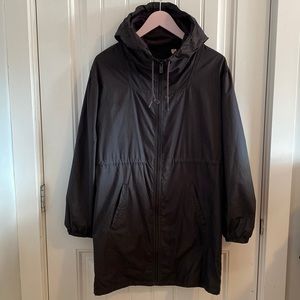 Aritzia windbreaker